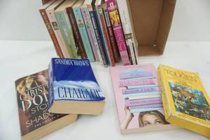 lot 42 image: Book lot includes JRR Tolkien
