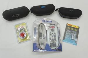 lot 76 image: Thor darts, bristle tech, lock and hard glasses cases