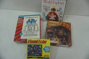 lot 138 image: Fun childrens puzzles, 3D, Harry Potter, 101 Dalmatians and more