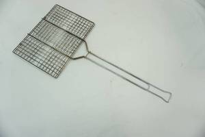 lot 199 image: grill basket