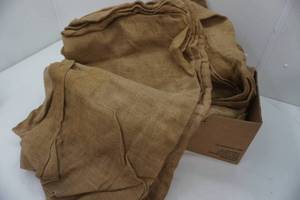 lot 256 image: burlap sacks