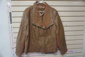 lot 287 image: IMAN leather jacket
