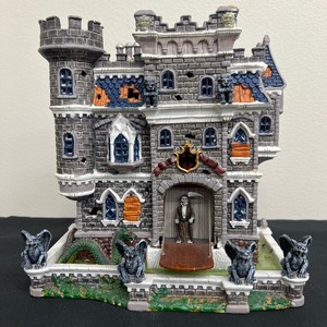lot 42 image: Lemax Spooky Town Collection Castle on Spooky Hill (2002)
