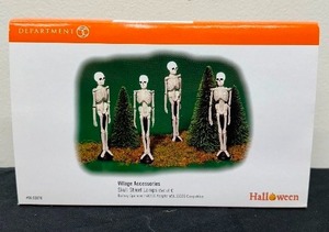 lot 47 image: Dept 56 Halloween Village Accessories Skull Street Lamps Set of 4