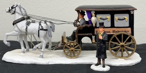 lot 20 image: Lemax Spooky Town Collection Undertakers Carriage