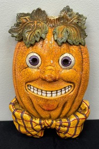 lot 67 image: Plump Pumpkin Wooden Mask
