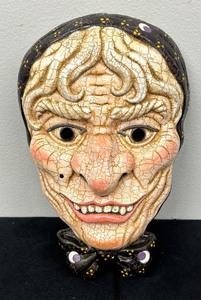 lot 70 image: Old Lady Wooden Decorative Mask