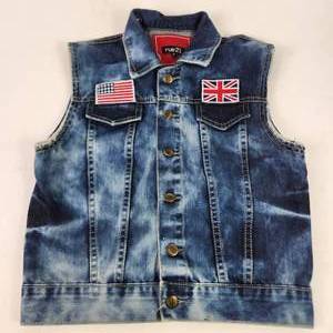 rue 21 Womens Denim Vest Size Medium American And UK Flag Patches