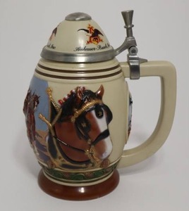 lot 11 image: Living The Legacy Anheuser-Busch Collectors Club
