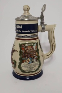 lot 20 image: Anheuser-Busch Collectors Club 2004 Stein