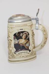 lot 38 image: Anheuser Busch Collectors Club 1997 Members Only Stein   13689
