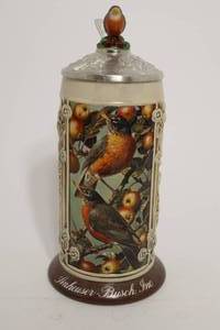 lot 71 image: American Songbirds Stein Series