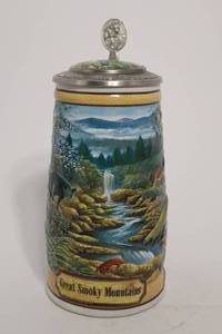 lot 86 image: Budweiser America The Beautiful Series Stein