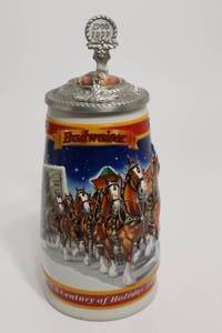 lot 148 image: 1999 Budweiser Holiday Stein