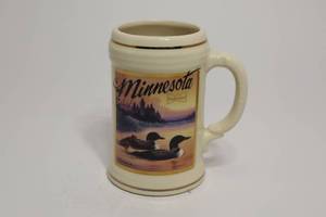 lot 191 image: Minnesota Wildlife 5051 Loon Stein