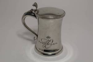 lot 196 image: Budweiser Logo Stein    0358  CS604