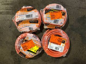 Lot of  Southwire 15 ft. 103 Solid Romex SIMpull CU NM-B WG Wire   Customer Return See Pictures