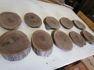Ten Walnut Cookies, 5 to 6...