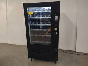 lot 7 image: Crane Model GPL480D Refrigerated Co...