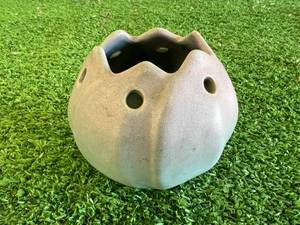 lot 119 image: Rosemeade Pottery