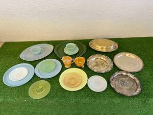 lot 139 image: Silverplated Items & Glassware