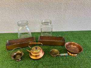 lot 160 image: Copper & Brass Items, Glass Jars