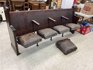 lot 162 image: Vintage Theater Seats with Extra Cushion