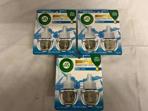 lot 92 image: 3 x 2ct Packs of Air Wick Essential Ols