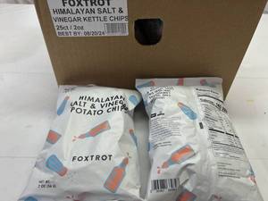 S. 25x 2oz Himalayan Salt & Vinegar Potato Chips