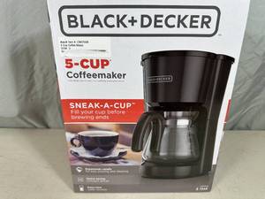 New Black & Decker 5 Cup Coffeemaker