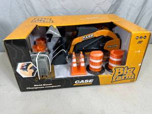 New Case Construction Big Farm skid Steer Toy Set