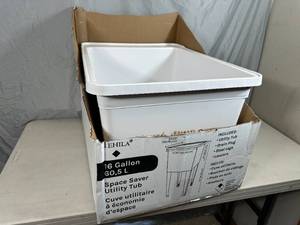 New 16 Gallon Laundry  Utility Sink with Legs