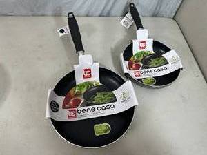 2 New Bene Casa Aluminum Non-Stick Frying Pans