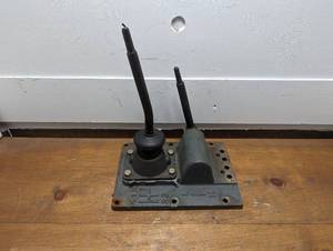 lot 45 image: Gear Box Cover Assembly - Pat # FT250.37.016 (1,2,3,4R  H-L)