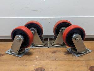 lot 77 image: Set of 4 - Heavy Duty - 5 Quite Roll Swivel Casters - Heavy Duty - Set of 4