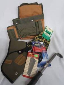 NEW CATS CLAW  NEW TOOL POUCH