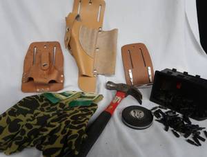 LEATHER TOOL POUCH ATTACHMENTS  TOOLS