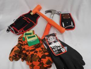 2 NEW HAMMERS  NEW TOOL POUCHS PLUS