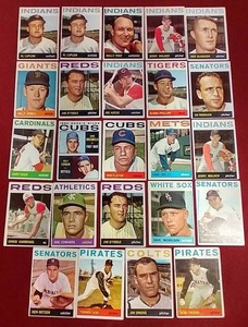 lot 140 image: (24) 1964 Topps Baseball Cards