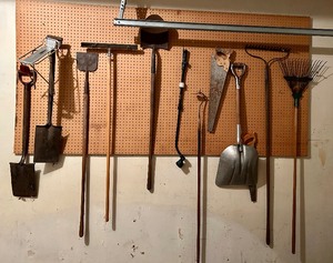 lot 84 image: Great Lot of Long Handled Tools and More