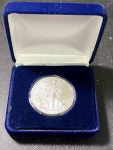 2014 AMERICAN SILVER EAGLE 1 TROY OZ .999 FINE SILVER IN BOX
