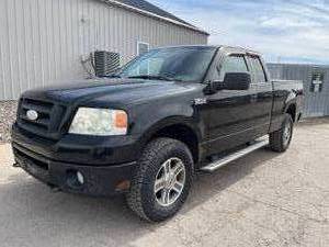 lot 17F image: 2008 Ford F-150 STX - 2 OWNERS - 4X4