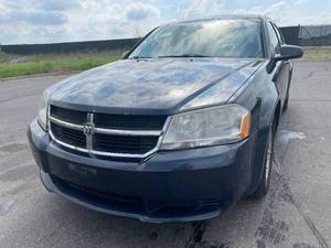 lot 27 image: 2008 Dodge Avenger SXT