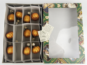 lot 26 image: Assorted Miniature Pumpkins (x10) OLD WORLD CHRISTMAS Ornament #28047