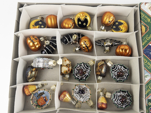 lot 27 image: Mini Halloween Set Of 24 - 8 Varieties OLD WORLD CHRISTMAS Mini Halloween Set Of 24 - 8 Varieties Ornament