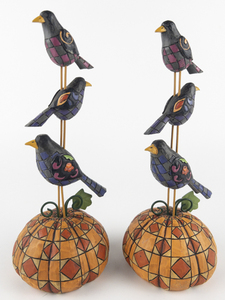 lot 54 image: Pair of JIM SHORE - HEARTWOOD CREEK Sentinel Figurine #4005342