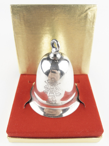 lot 75 image: KIRK STIEFF Silver Bells Boxed Musical-Annual Bell 1984