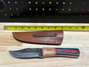 Damascus Knife