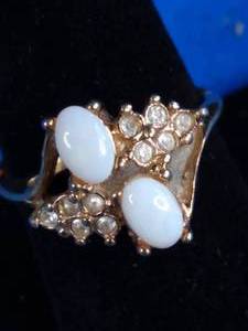 New 18k GE Gold Plated Opal & Gemstone Ring Size 9