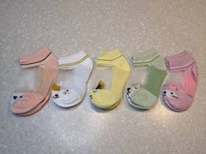 lot 417 image: New Five Pair of Toddler Socks Cartoon Characters Pink Green Yellow Girls 1-3 Years Old P